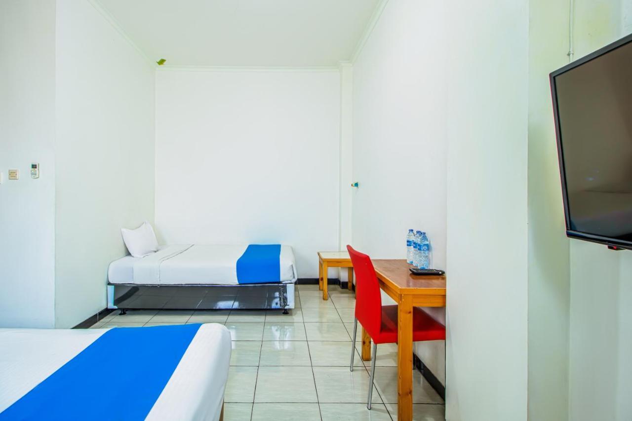 Ian Jk Hotel Hotel 2*