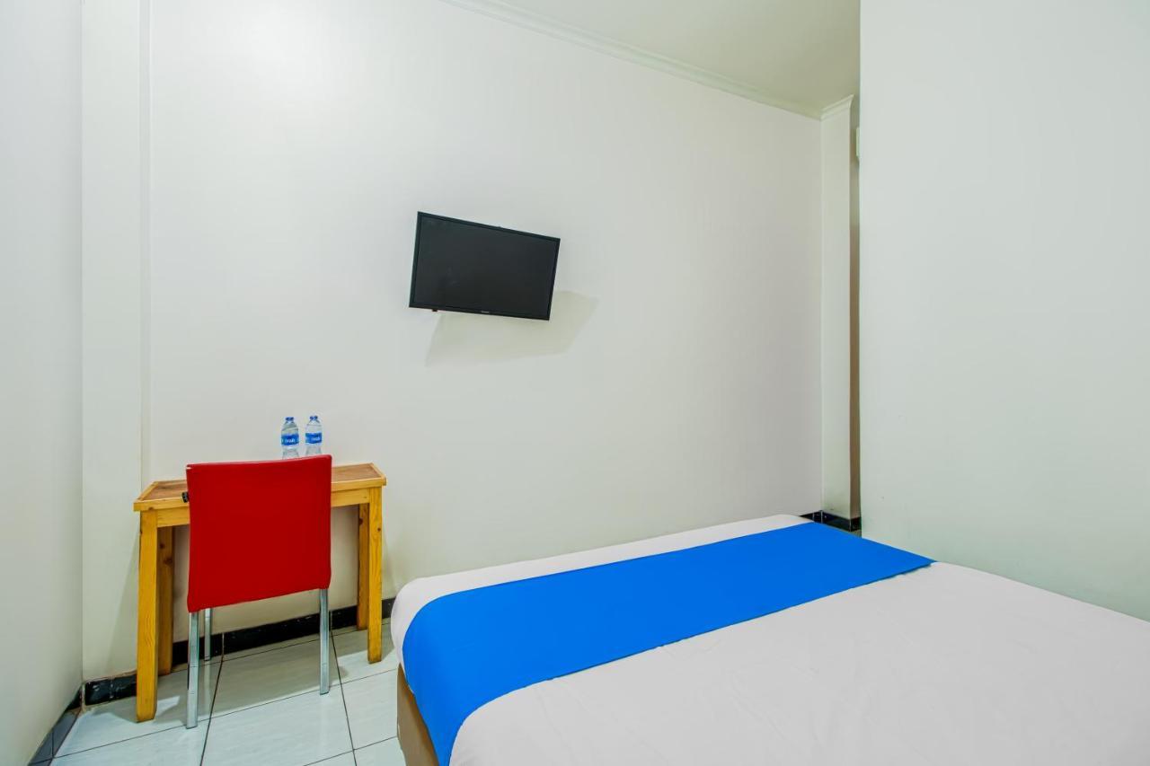Ian Jk Hotel 2* Tangerang