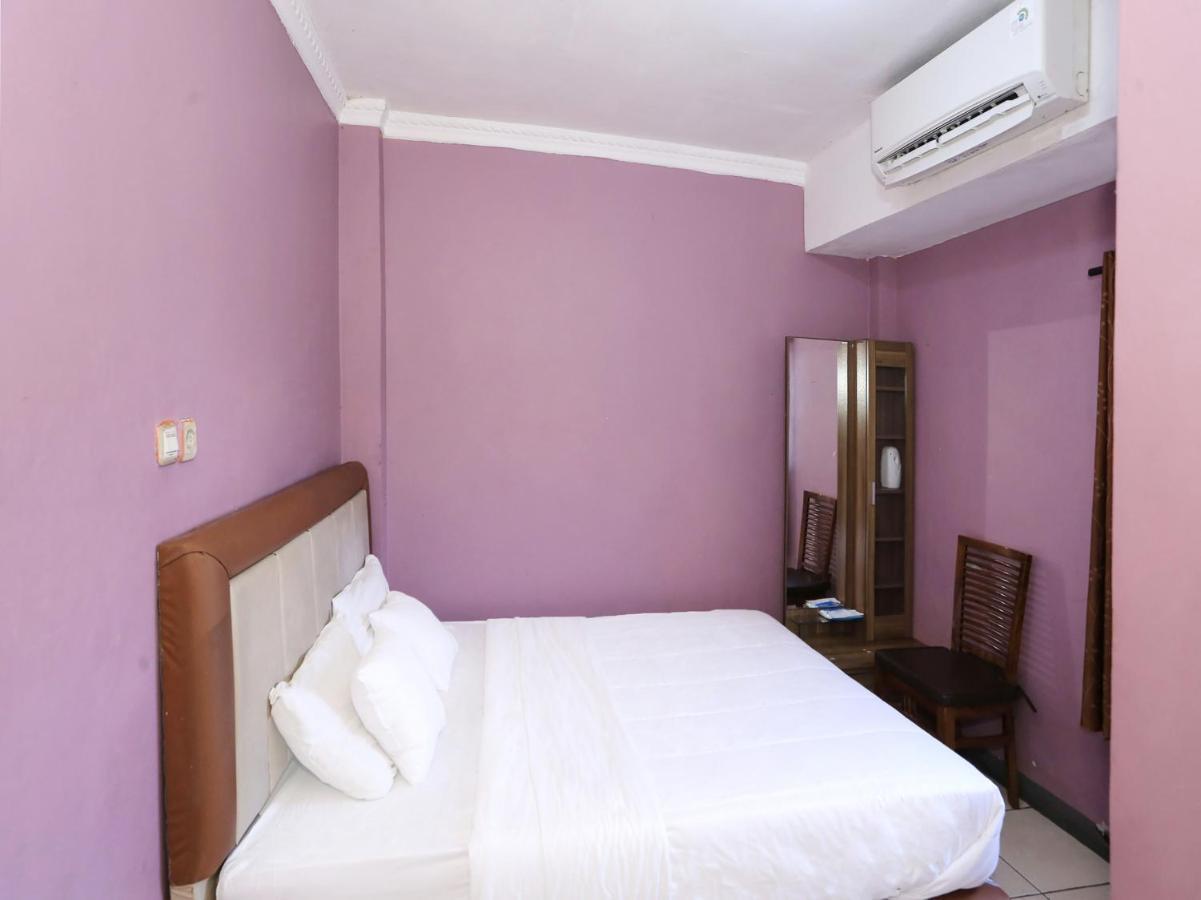 Ian Jk Hotel 2*